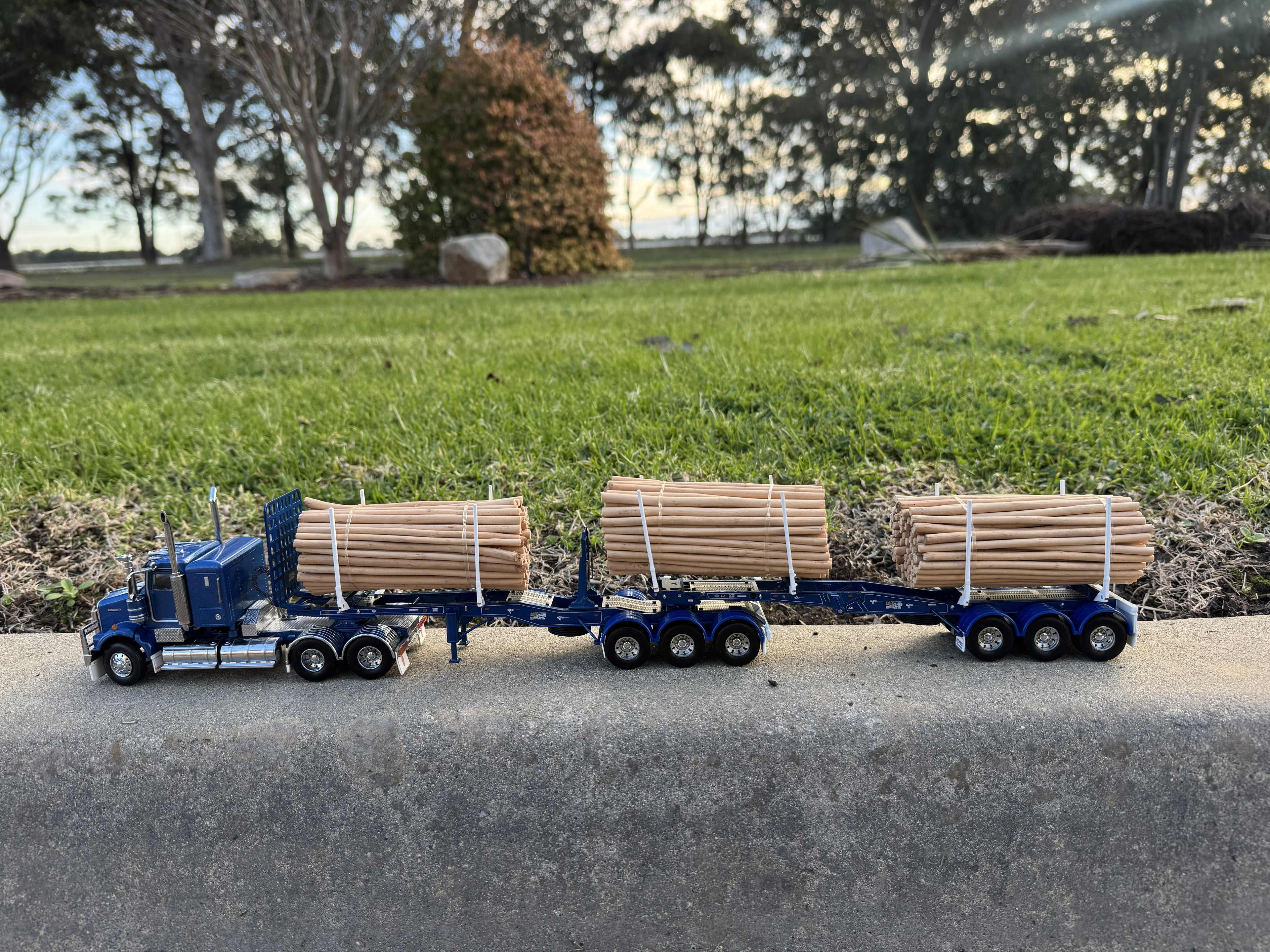 Rigid A Trailer with Folding Skel B Trailer - Metallic Blue